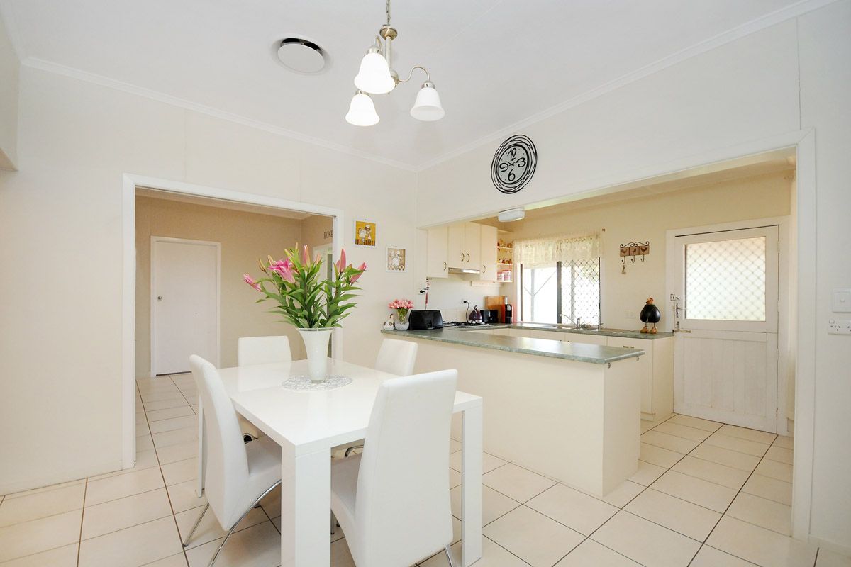 31 West Street, NEWTOWN, QLD 4350