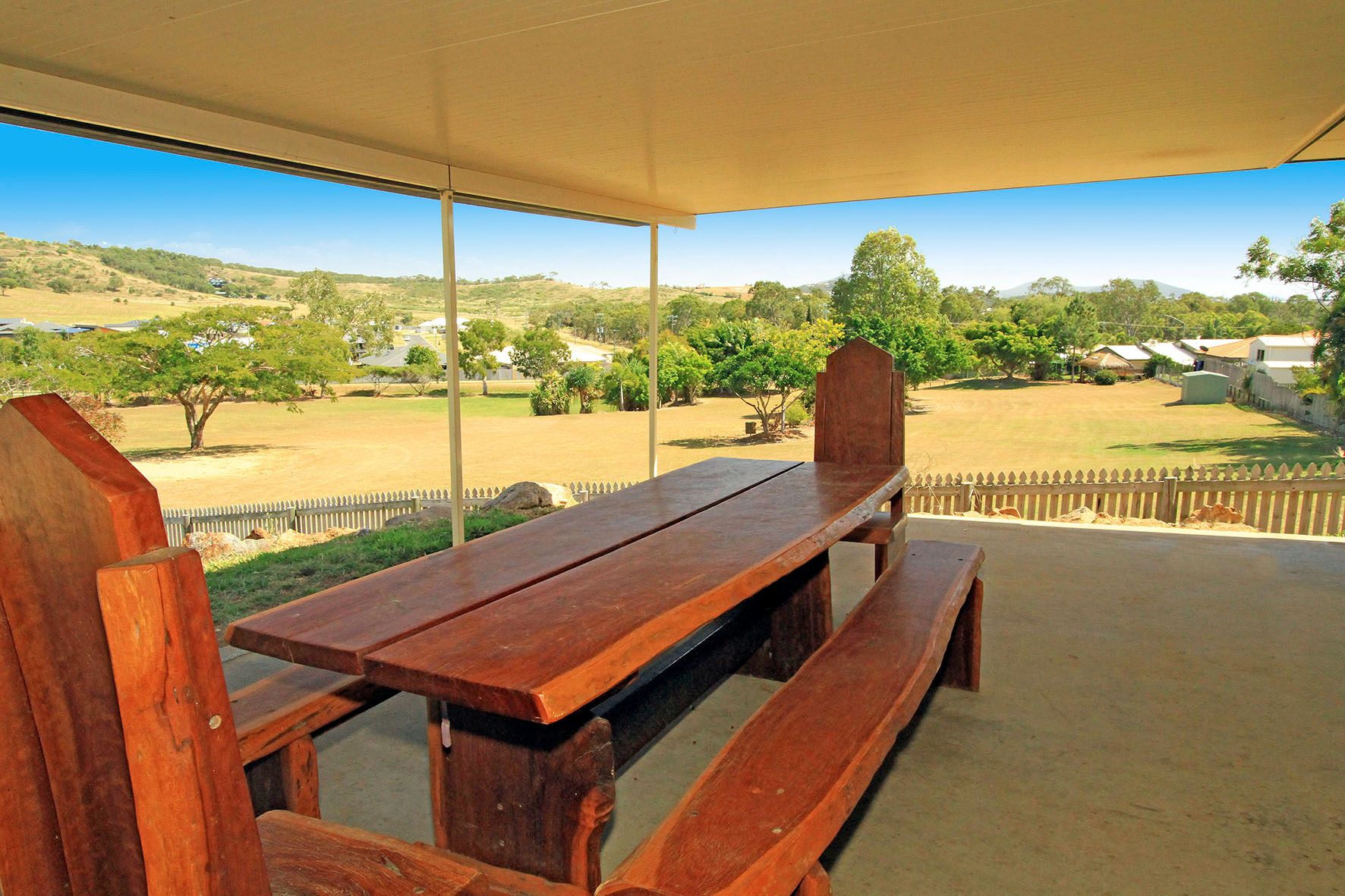 17 Waterview Drive, LAMMERMOOR, QLD 4703
