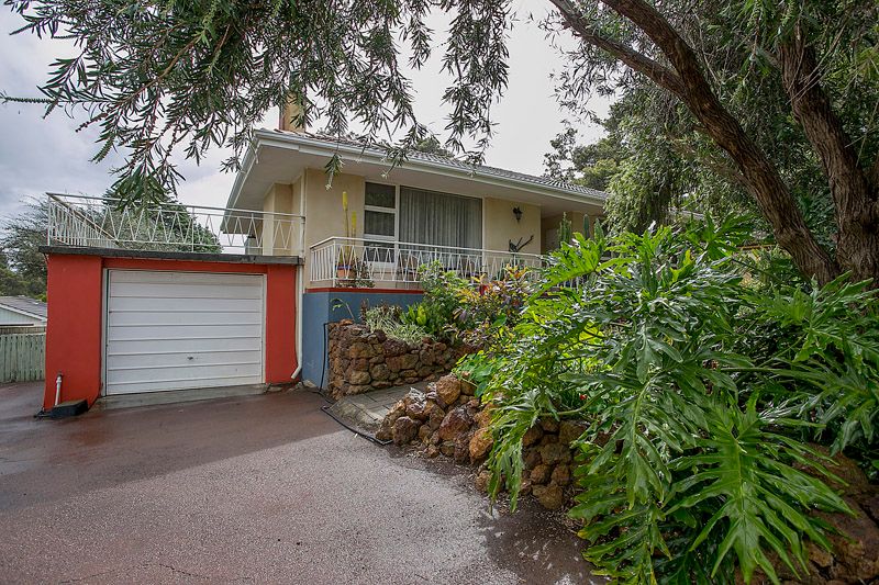 15 Lindsay Street, KALAMUNDA, WA 6076