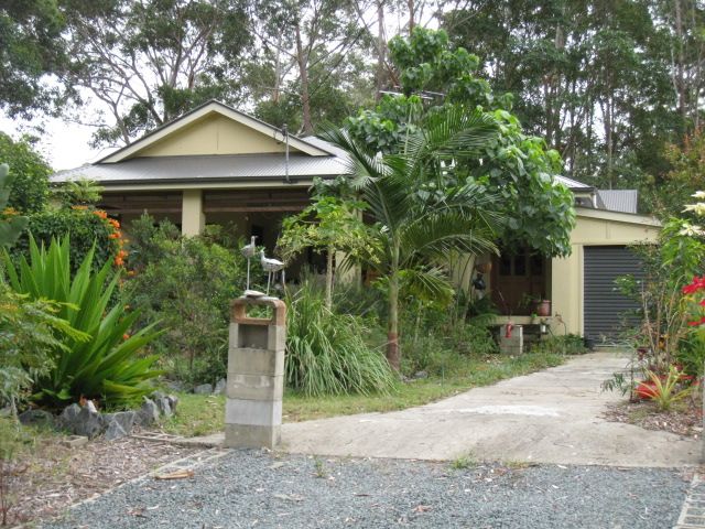 71 Channel Street, RUSSELL ISLAND QLD 4184