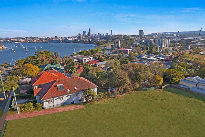 30 Toorak Road, Hamilton QLD 4007