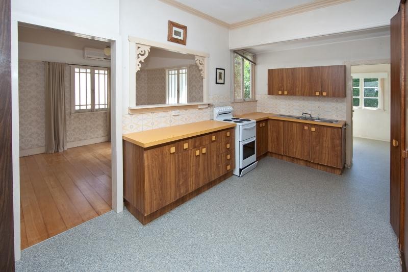15 Alderson Street, NEWMARKET, QLD 4051