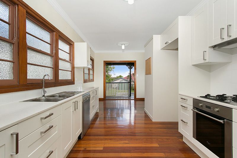 116 White Street, WAVELL HEIGHTS, QLD 4012