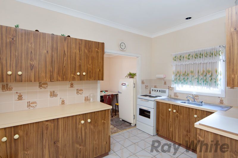 60 Craigie Avenue, KANWAL, NSW 2259