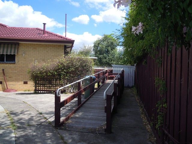 1/28 Warbla Street, DANDENONG NORTH, VIC 3175