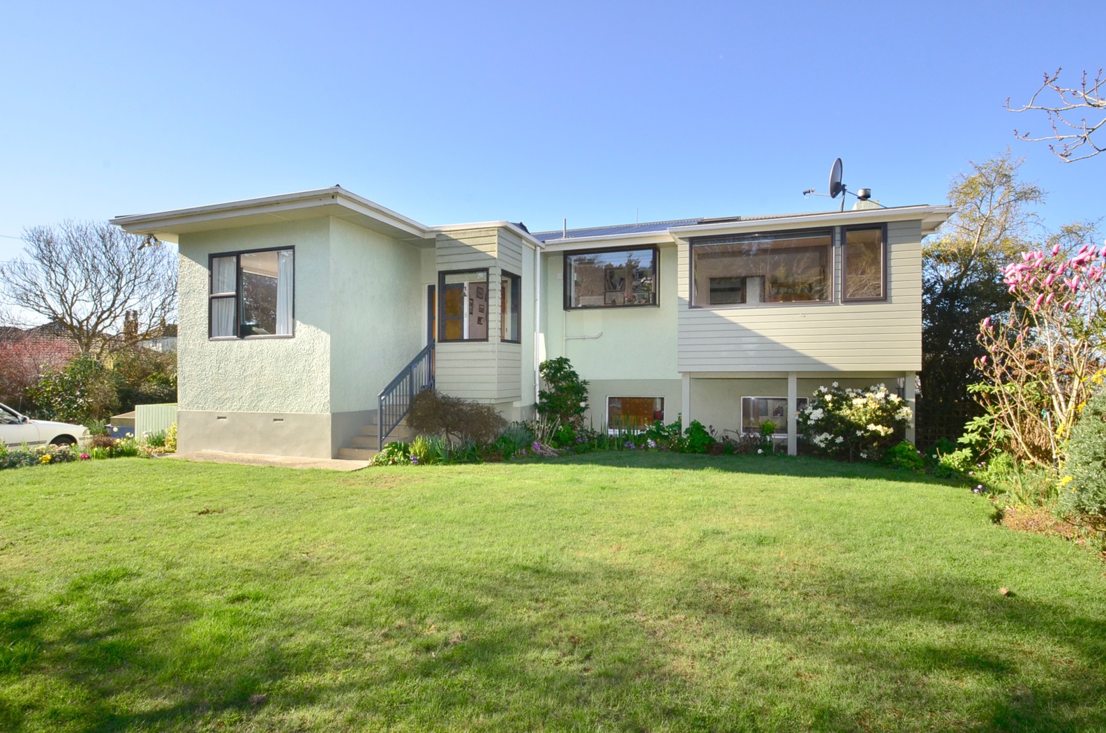 51 Isadore Road, SAINT CLAIR, Dunedin City