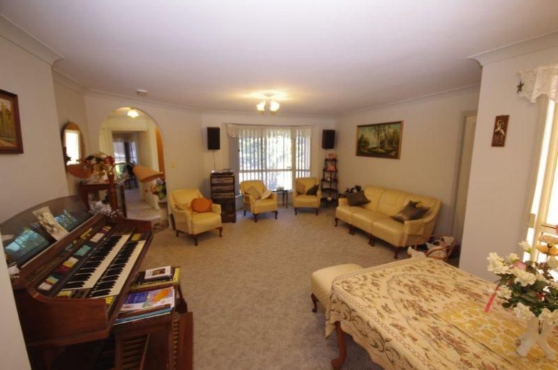 TAREE, NSW 2430