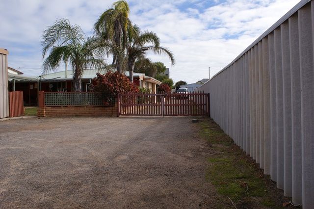 29 Carnarvon Street, PORT DENISON, WA 6525