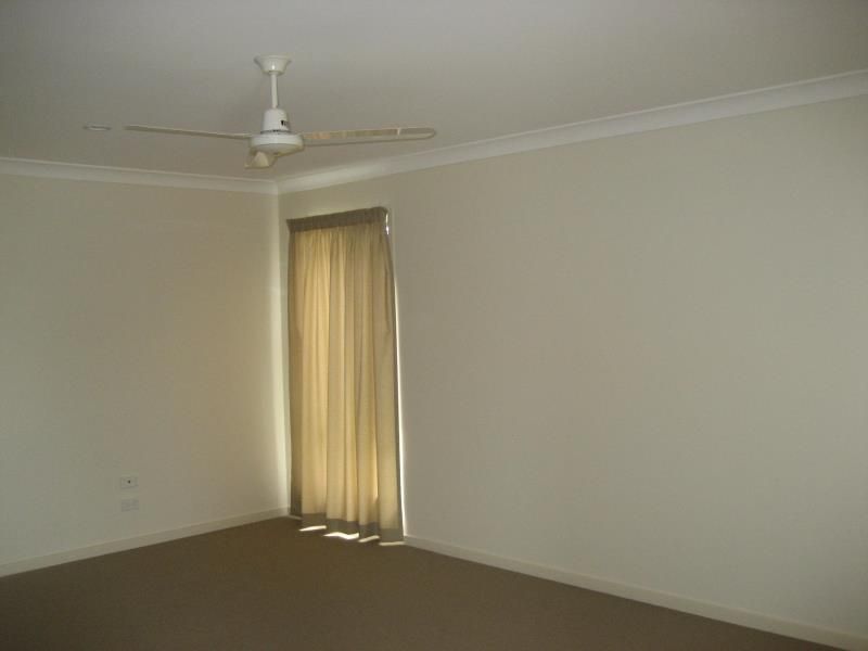112 Ingles Drive, REDBANK PLAINS, QLD 4301