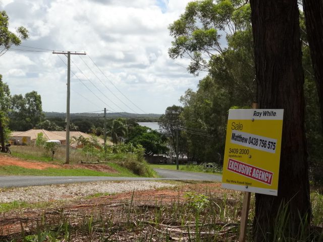 67 Kurrajong Road, RUSSELL ISLAND QLD 4184