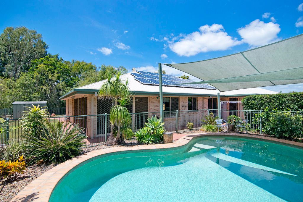 17 Edwardson Drive, PELICAN WATERS, QLD 4551