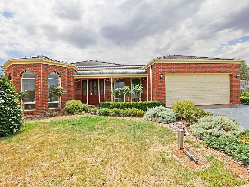 18 Alice Mews, BANNOCKBURN, VIC 3331