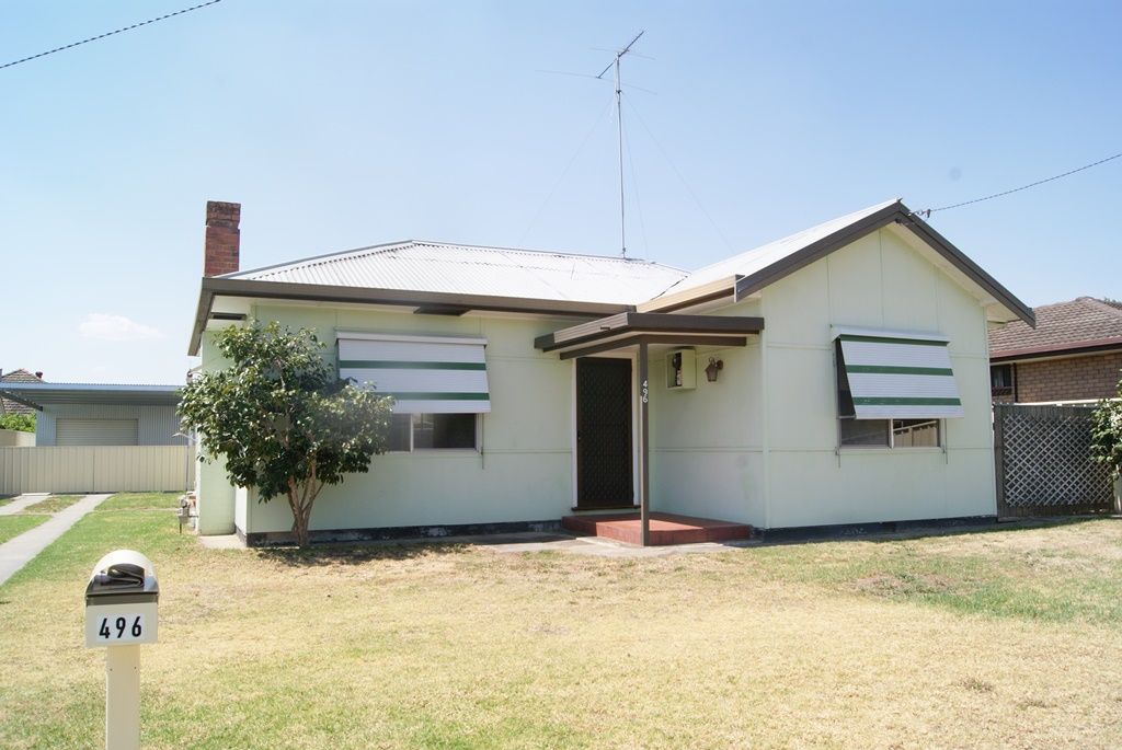 496 Douglas Road, LAVINGTON, NSW 2641