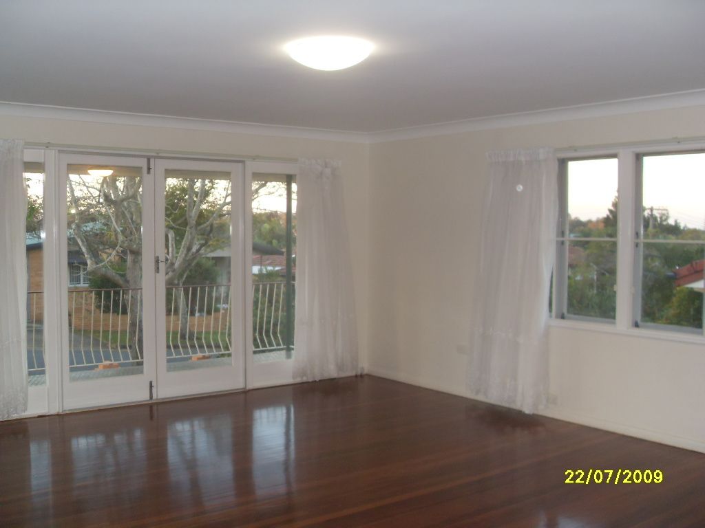 32 Pacific Street, CHERMSIDE WEST, QLD 4032