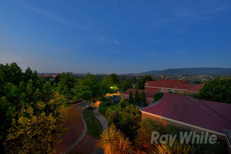 17 Sommersby Court, LYSTERFIELD, VIC 3156
