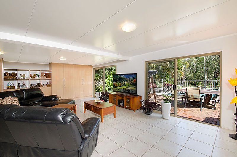 23 Karawatha Drive, MOUNTAIN CREEK, QLD 4557