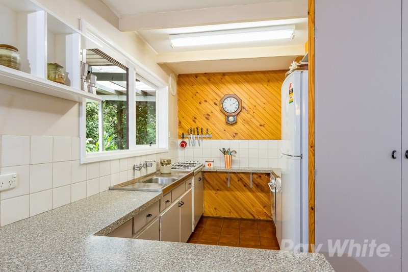 42 Ternes Road, UPWEY, VIC 3158