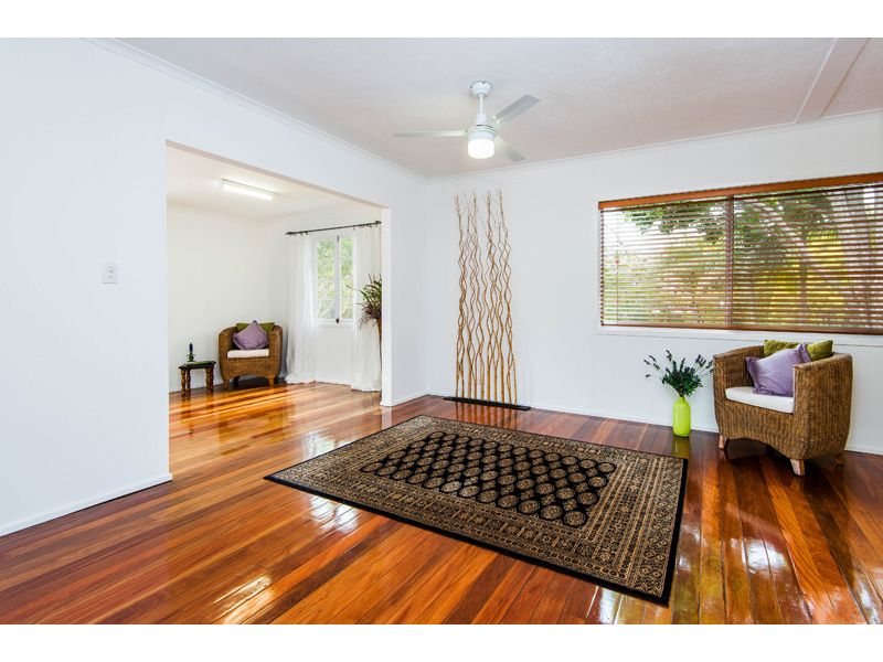 137 Wagensveldt Street, SLACKS CREEK, QLD 4127