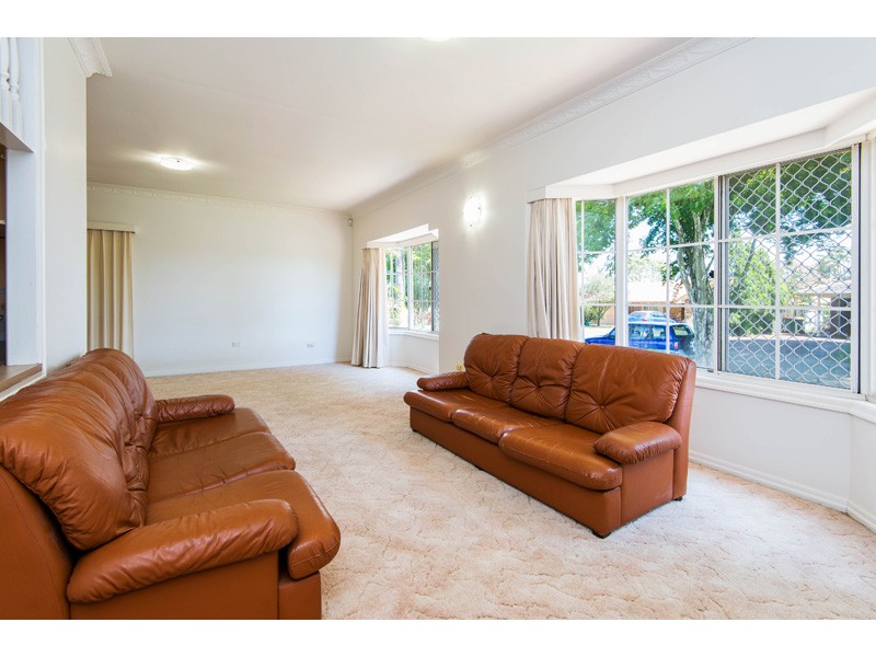 18 Macbeth Place, SUNNYBANK HILLS, QLD 4109