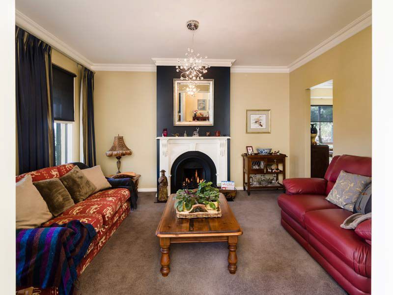 27 Market Place, NAIRNE, SA 5252