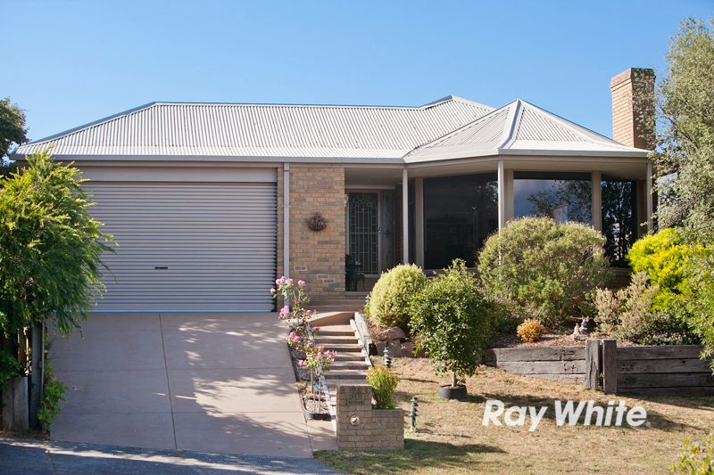 11 Rogan Court, LANGWARRIN, VIC 3910