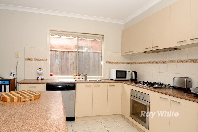12 Sanctuary Crescent, ROWVILLE, VIC 3178