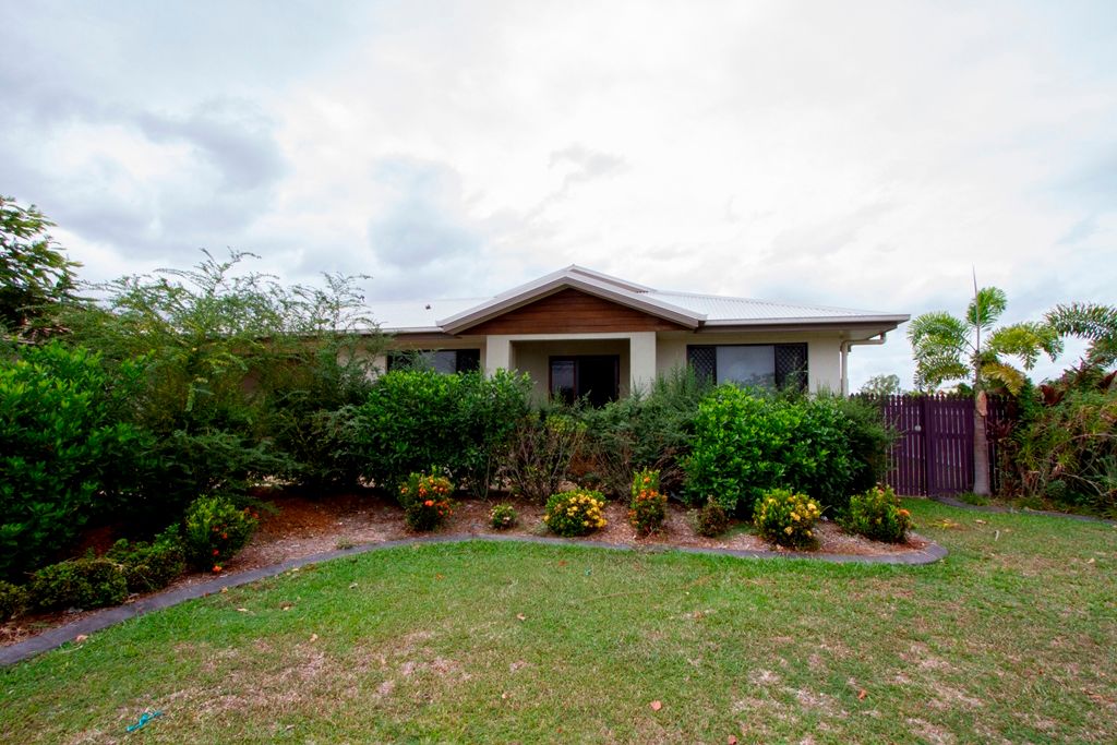 28 Blue Wren Drive, KELSO QLD 4815