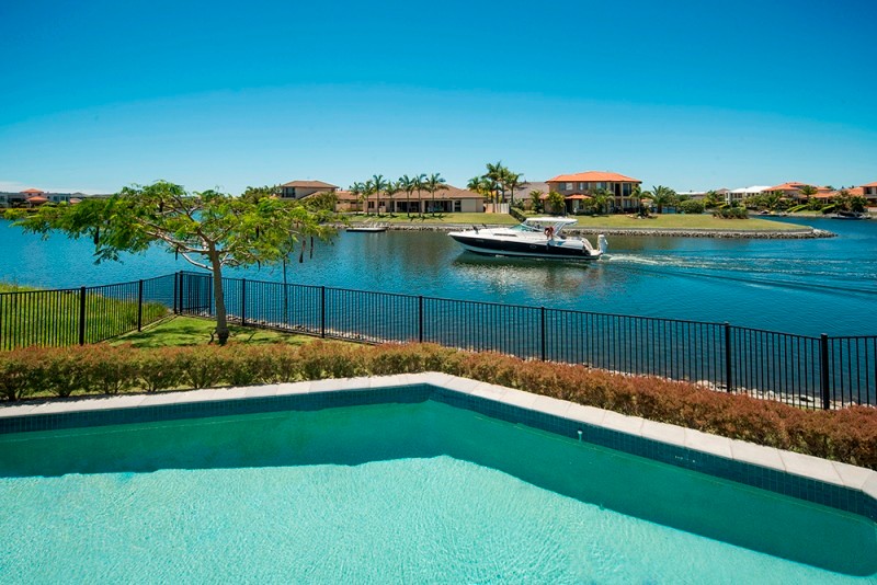 14 Pipers Point, HELENSVALE, QLD 4212