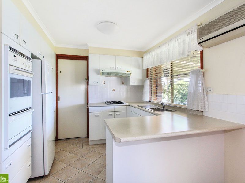 81 Hillside Drive, ALBION PARK, NSW 2527