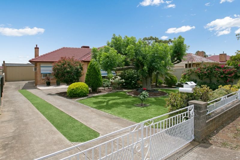 10 Strawson Road, NORTHFIELD SA 5085