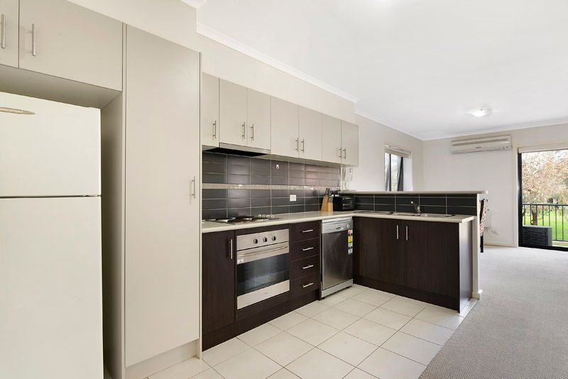 68 Quarry Circuit, COBURG, VIC 3058