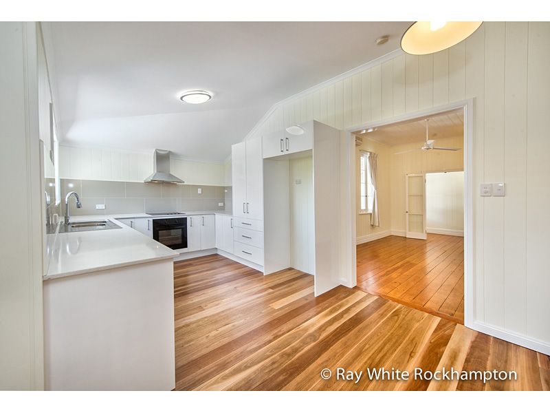 20 Brecknell Street, THE RANGE, QLD 4700