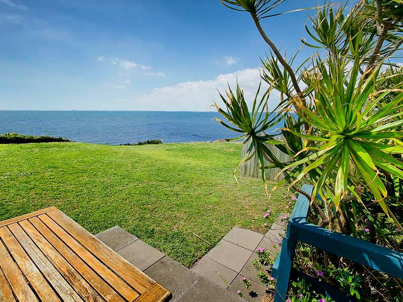 4/34 Woodcliffe Crescent, WOODY POINT, QLD 4019