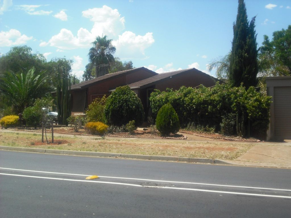 4 Maltarra Road, MUNNO PARA, SA 5115