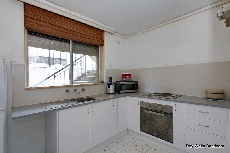1/696 Plenty Road, RESERVOIR, VIC 3073
