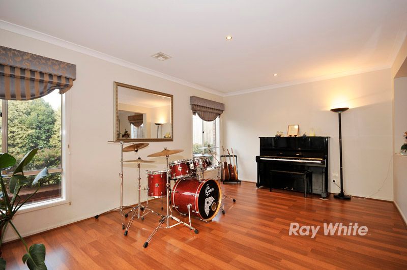 51 Seminary Crescent, SCORESBY, VIC 3179