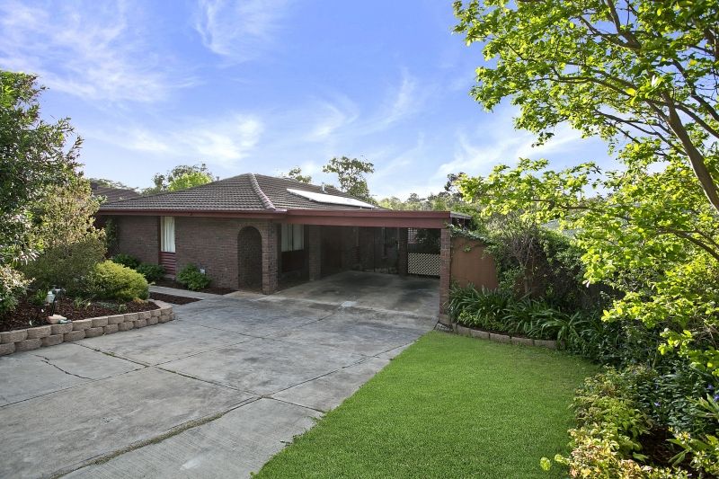 9 Gaylard Crescent, REDWOOD PARK SA 5097