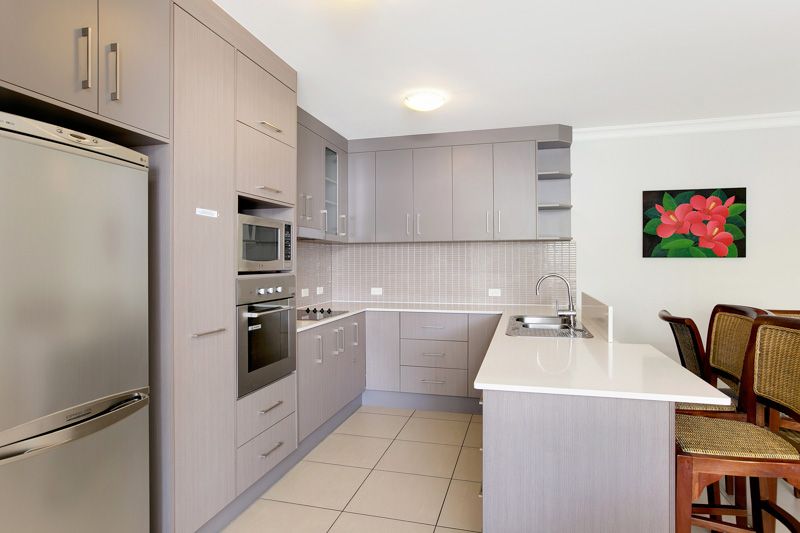 PALM COVE, QLD 4879