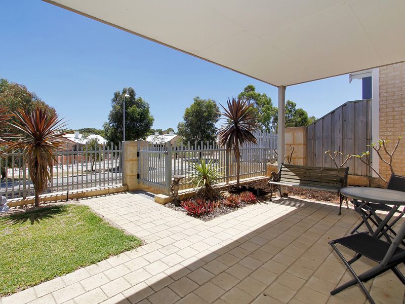 42 Beachside Parade, YANCHEP, WA 6035