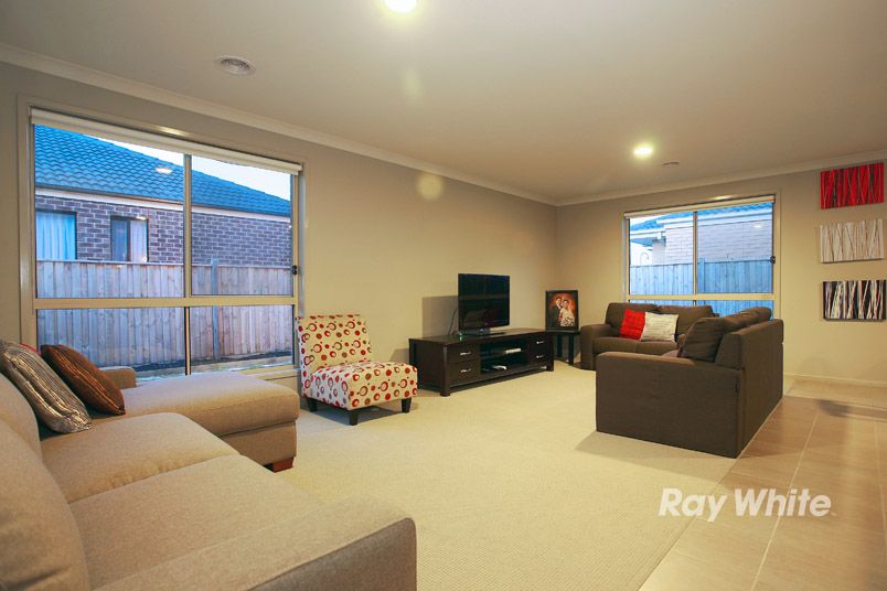 106 Boland Drive, LYNDHURST, VIC 3975