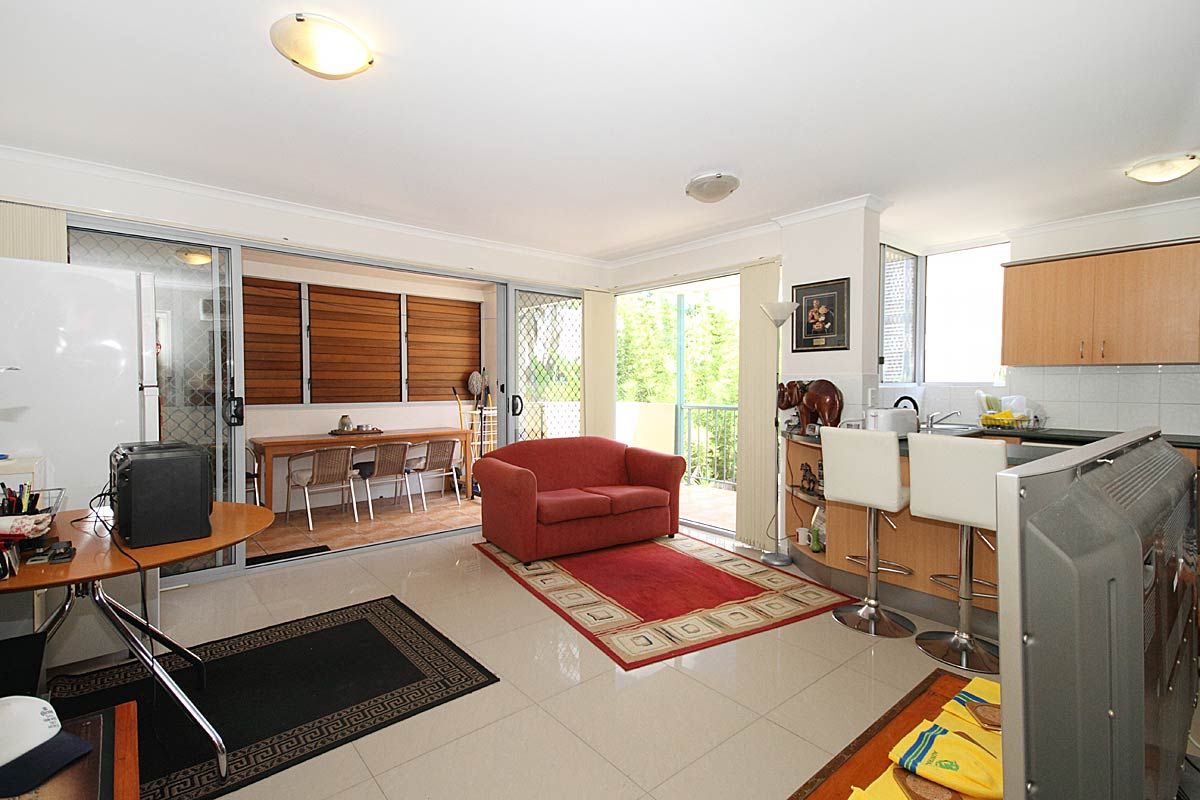 75 Allen Street, HAMILTON QLD 4007