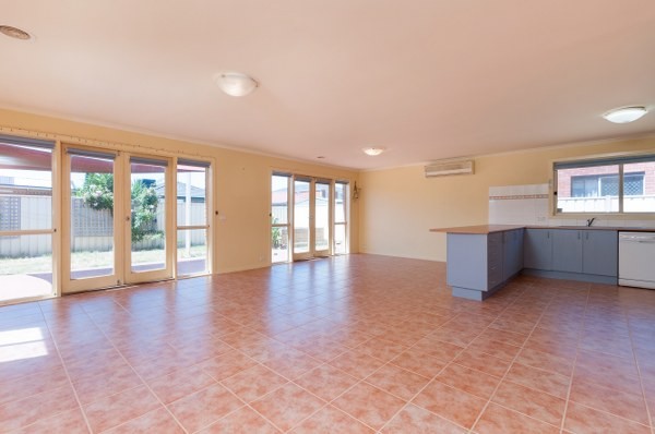 13 Limpopa Square, ROXBURGH PARK, VIC 3064