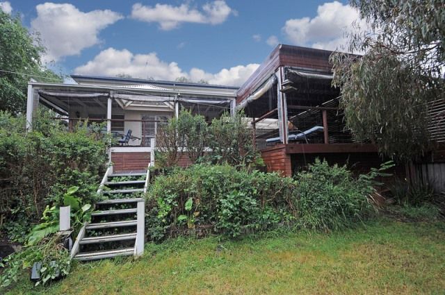 11 Cotoneaster Way, LANGWARRIN, VIC 3910