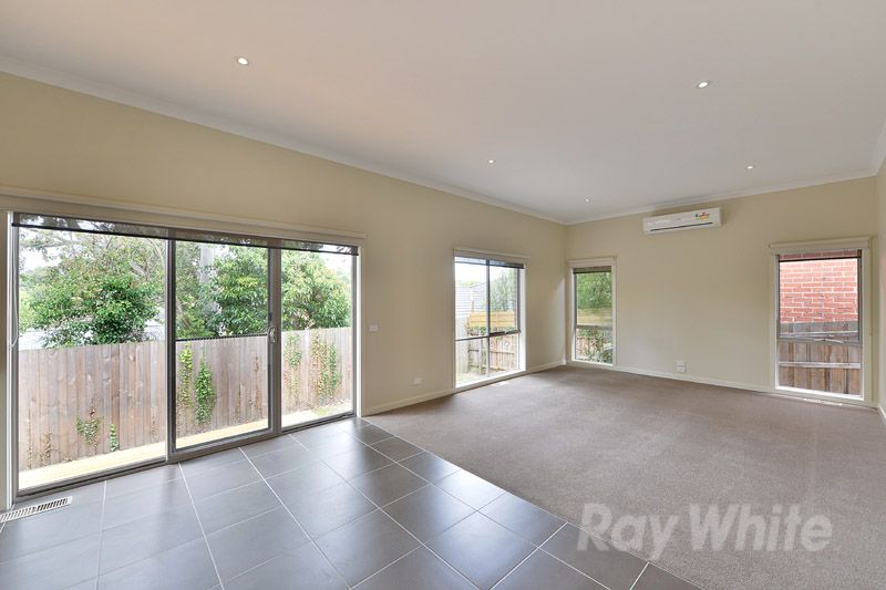 13A Sheldon Avenue, MOOROOLBARK, VIC 3138