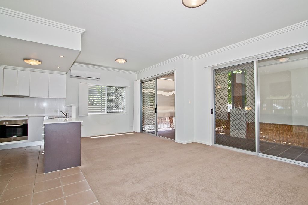 2/8 Dudley Street, ANNERLEY, QLD 4103