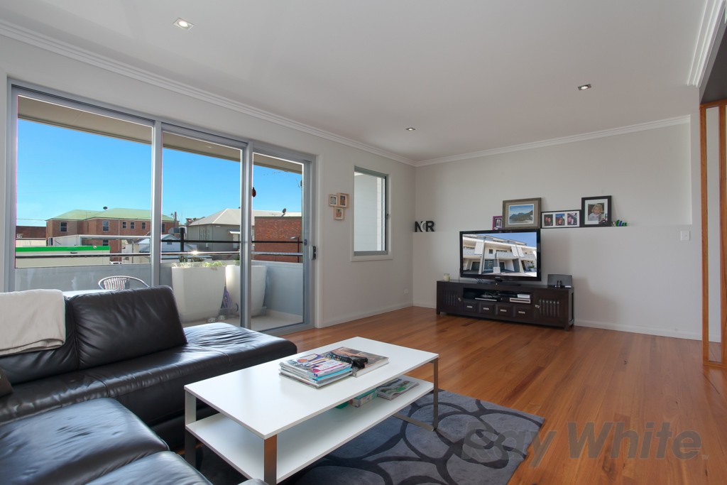 8 Dickson Street, WICKHAM, NSW 2293