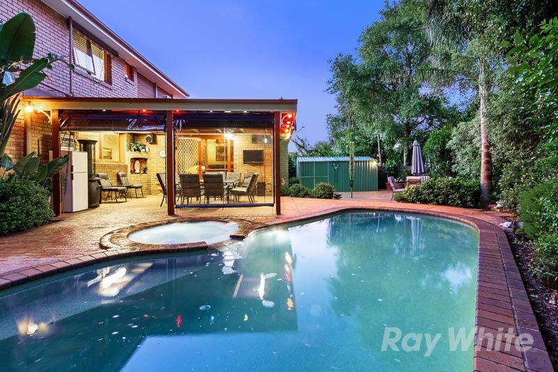 5 Clydebank Court, ROWVILLE, VIC 3178
