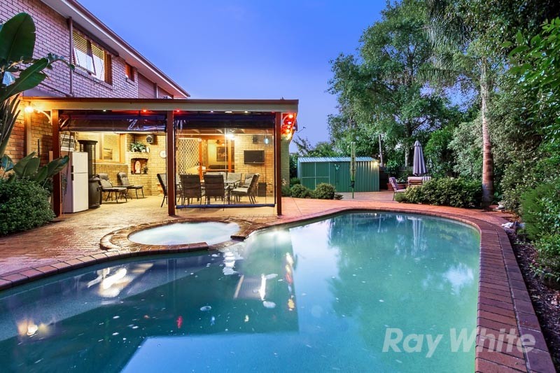 5 Clydebank Court, ROWVILLE, VIC 3178