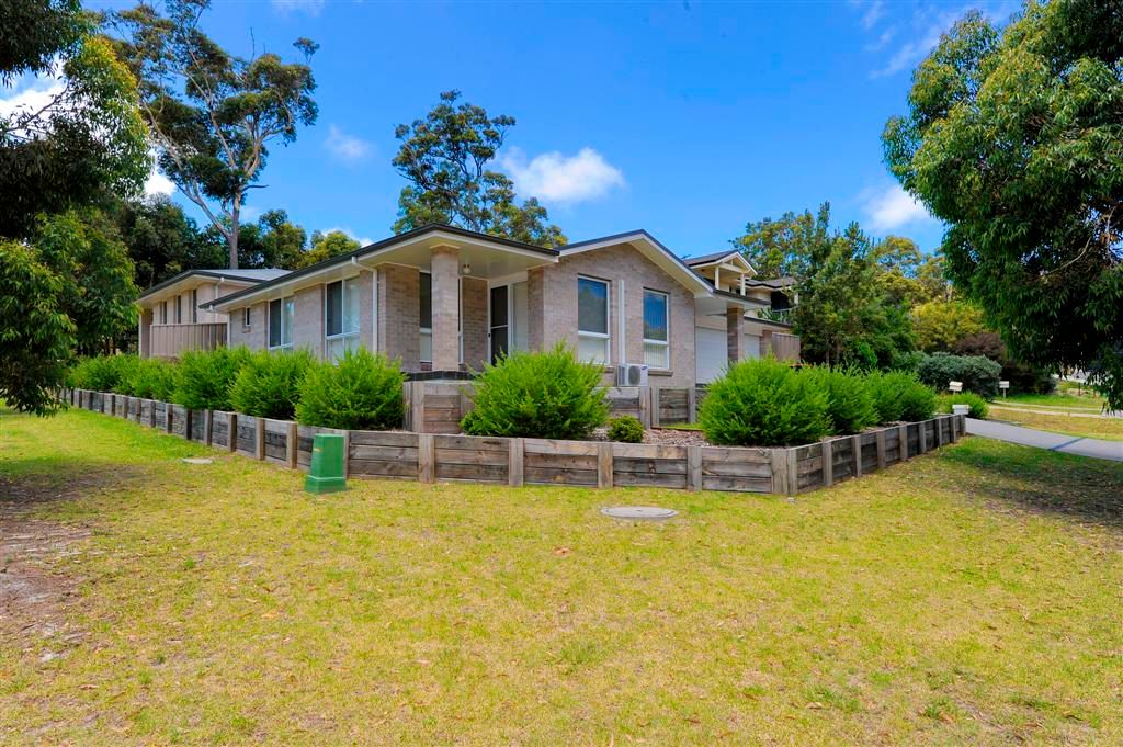 1 Seahorse Close, CORLETTE NSW 2315