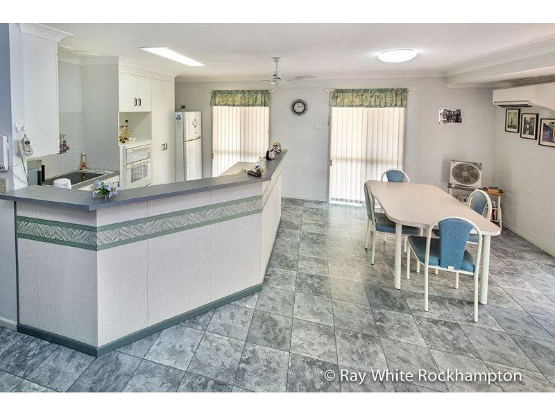 6 Davey Avenue, FRENCHVILLE, QLD 4701